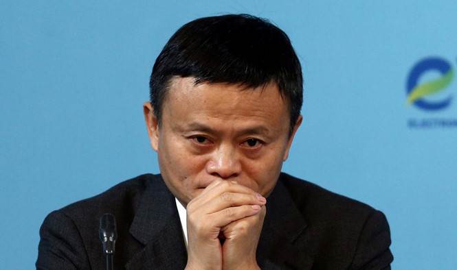 Alibaba mất 81 tỉ USD giá trị thị trường