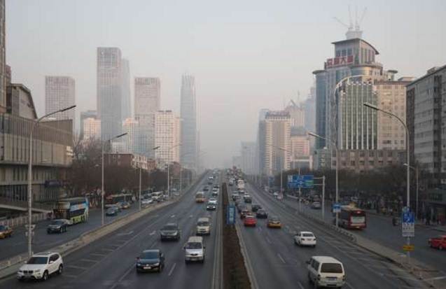 TQ: Dân Bắc Kinh ồ ạt kéo đi “trốn” không khí ô nhiễm